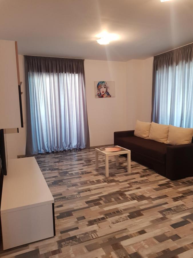 Summerhouse Apartments Mamaia Bagian luar foto