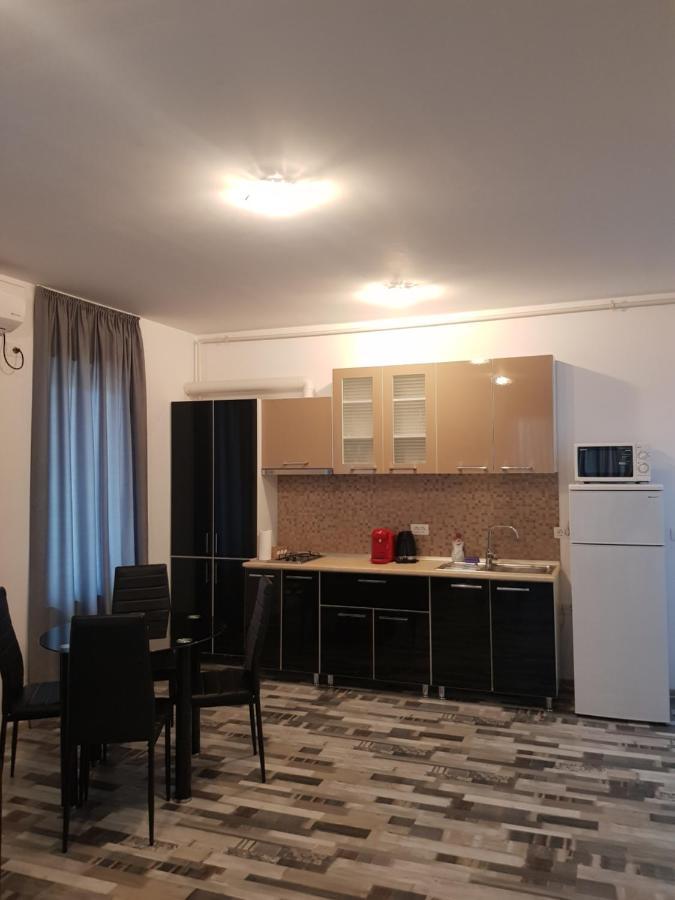 Summerhouse Apartments Mamaia Bagian luar foto
