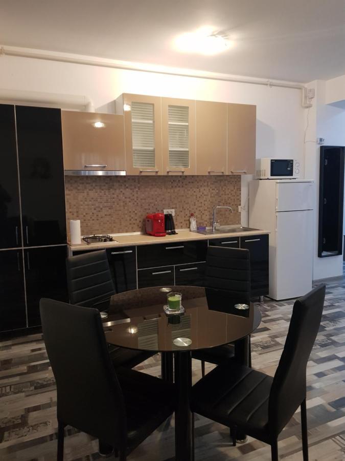 Summerhouse Apartments Mamaia Bagian luar foto