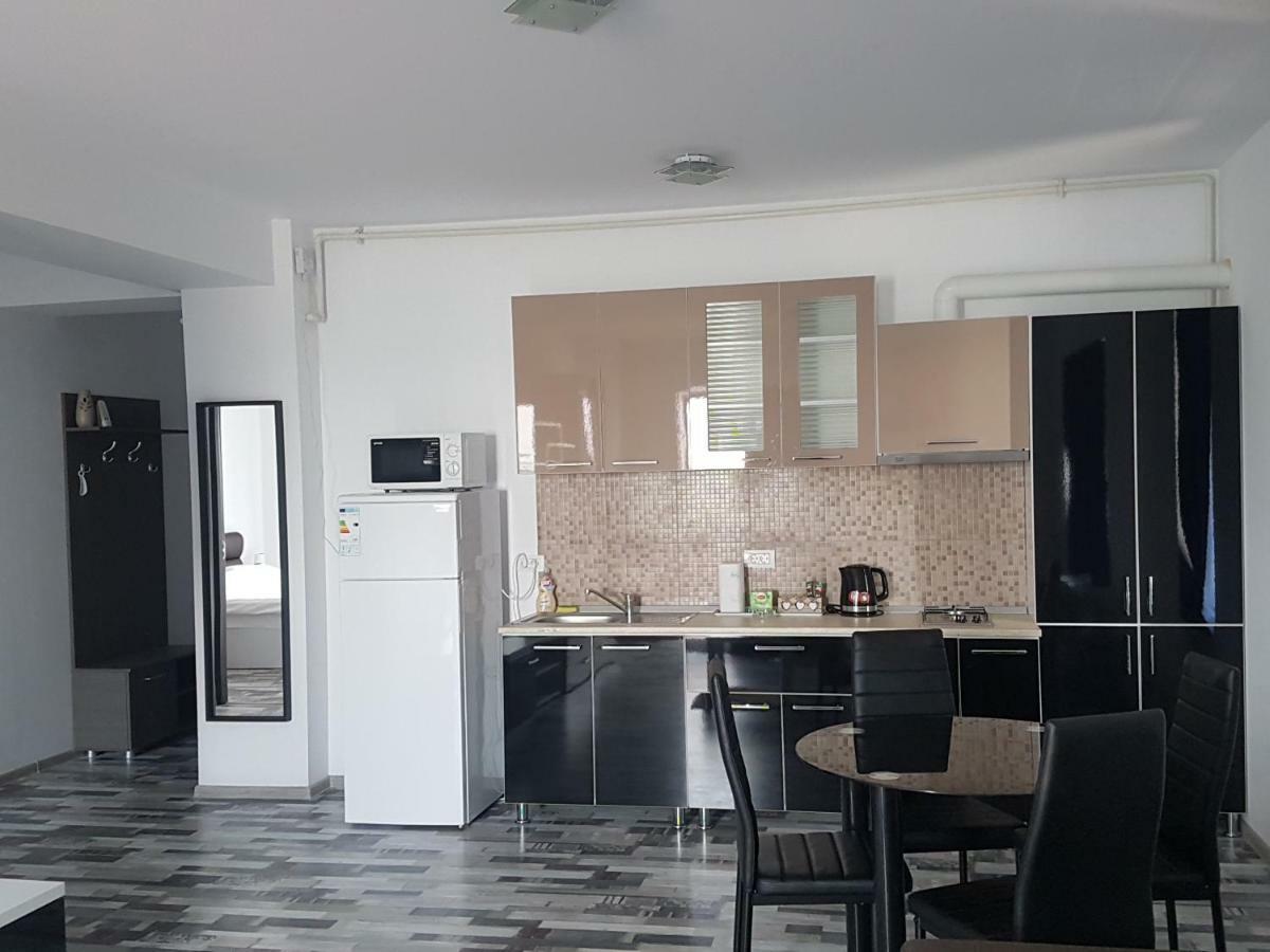 Summerhouse Apartments Mamaia Bagian luar foto