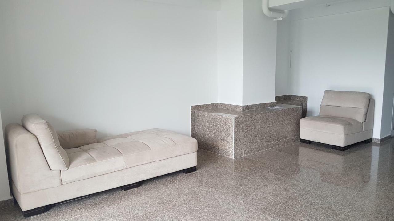 Summerhouse Apartments Mamaia Bagian luar foto